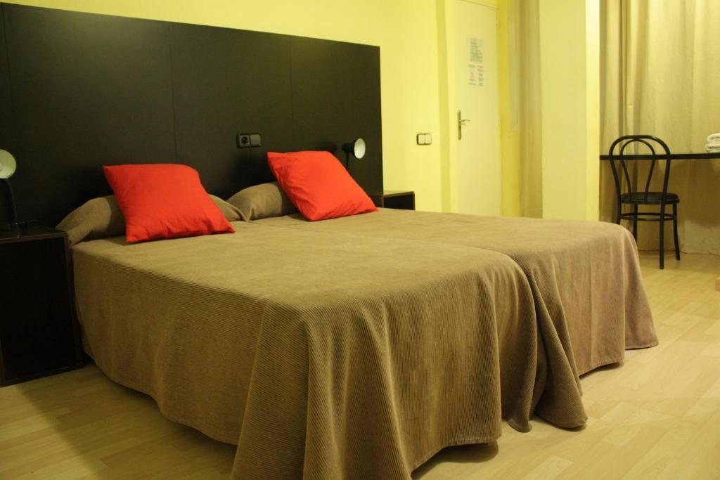 Hostal Baires Barcelona Ruang foto